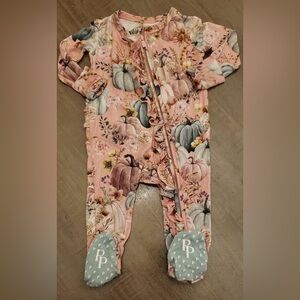 Posh Peanut Marley Pumpkin Floral onesie footie 18-24 months